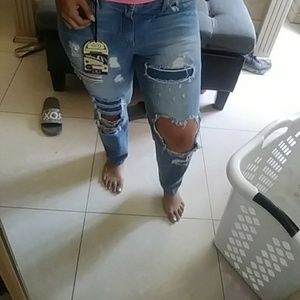 Denim extreme distressed jeans